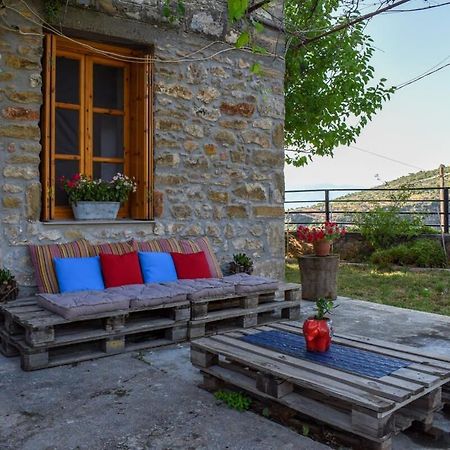 Coastal Stone Hideaway With Stunning Scenery Villa Kitriaí Exterior foto